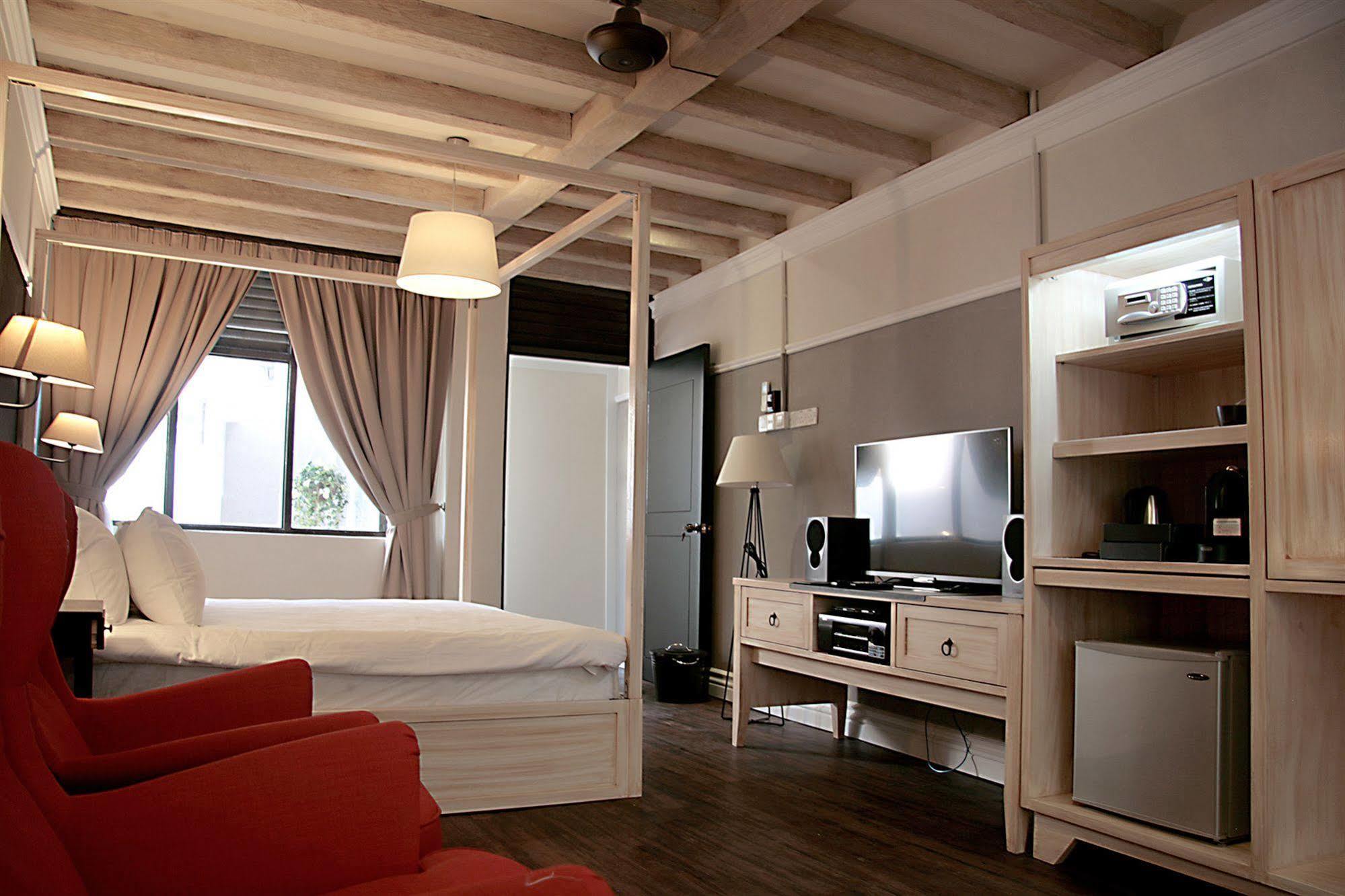Magpie Heritage - Hideaway George Town Extérieur photo